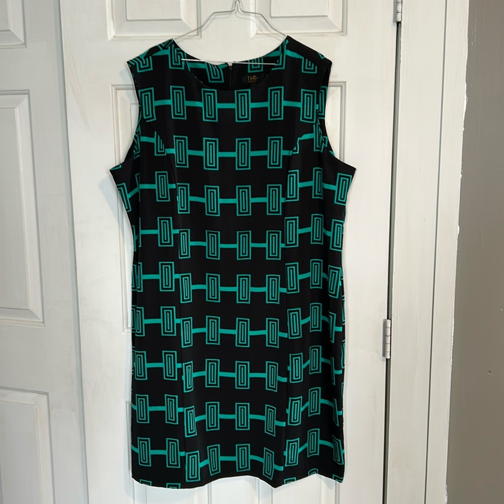I L E New York Dress
